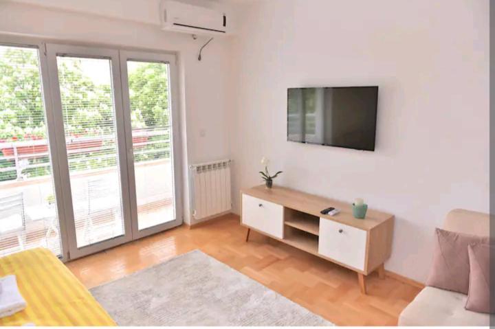Milica Apartments Szkopje Kültér fotó